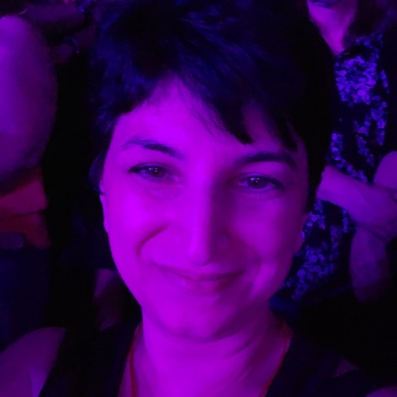 Meet your Posher, Ida - Picture 1 of 1